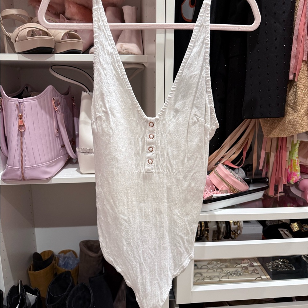 Free People White Textured V-Neck Bodysuit